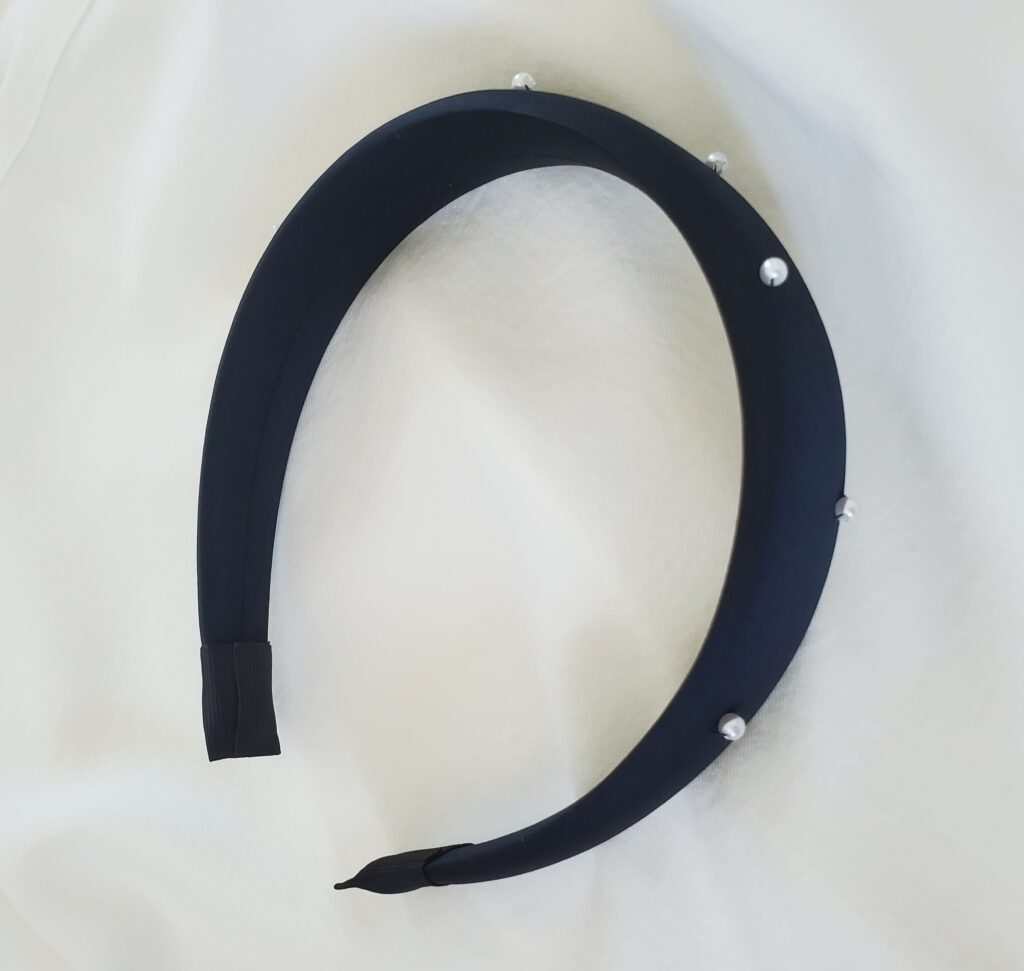 【GU】パールライクカチューシャ