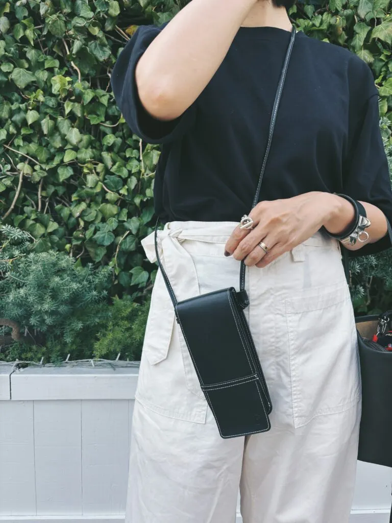 ユニクロ「エアリズムコットンクルーネックT」のコーデ