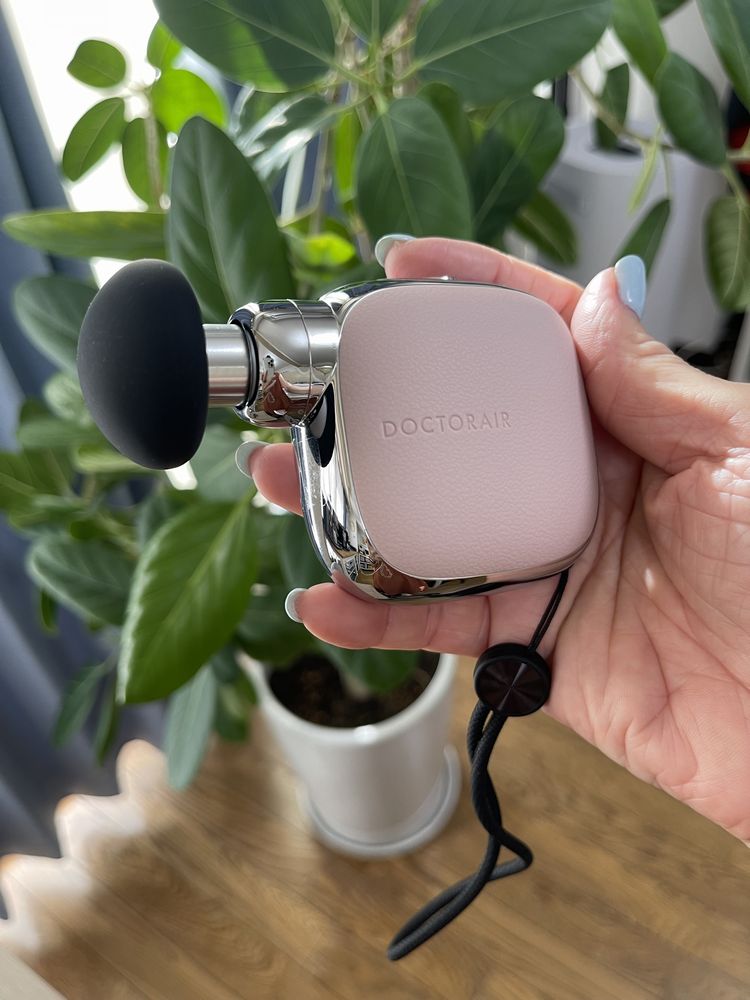 ドクターエア「エクサガン ポケット」肩や腰、太ももなどのケアに向く「丸形アタッチメント」
