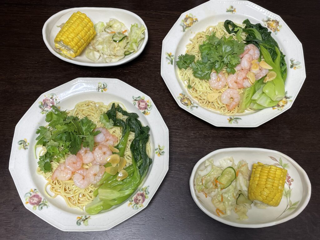 近藤幸子さんのレシピ「エビ和え麺」を40代主婦が作ってみた写真。