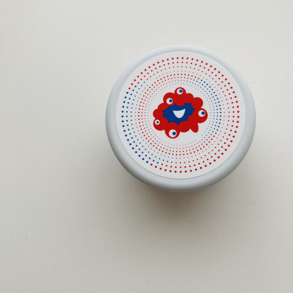 ミャクミャクキャンディー
目玉