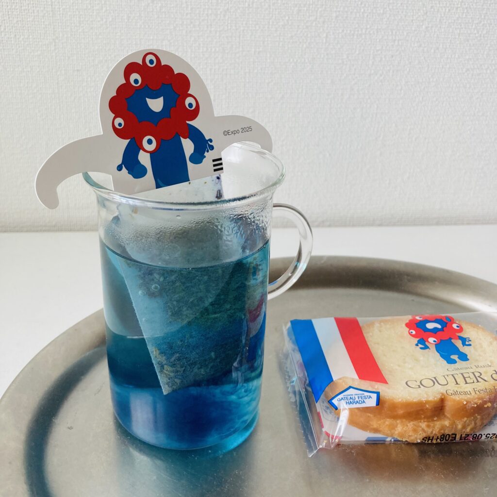 ミャクミャク
バタフライピー
ハーブティー