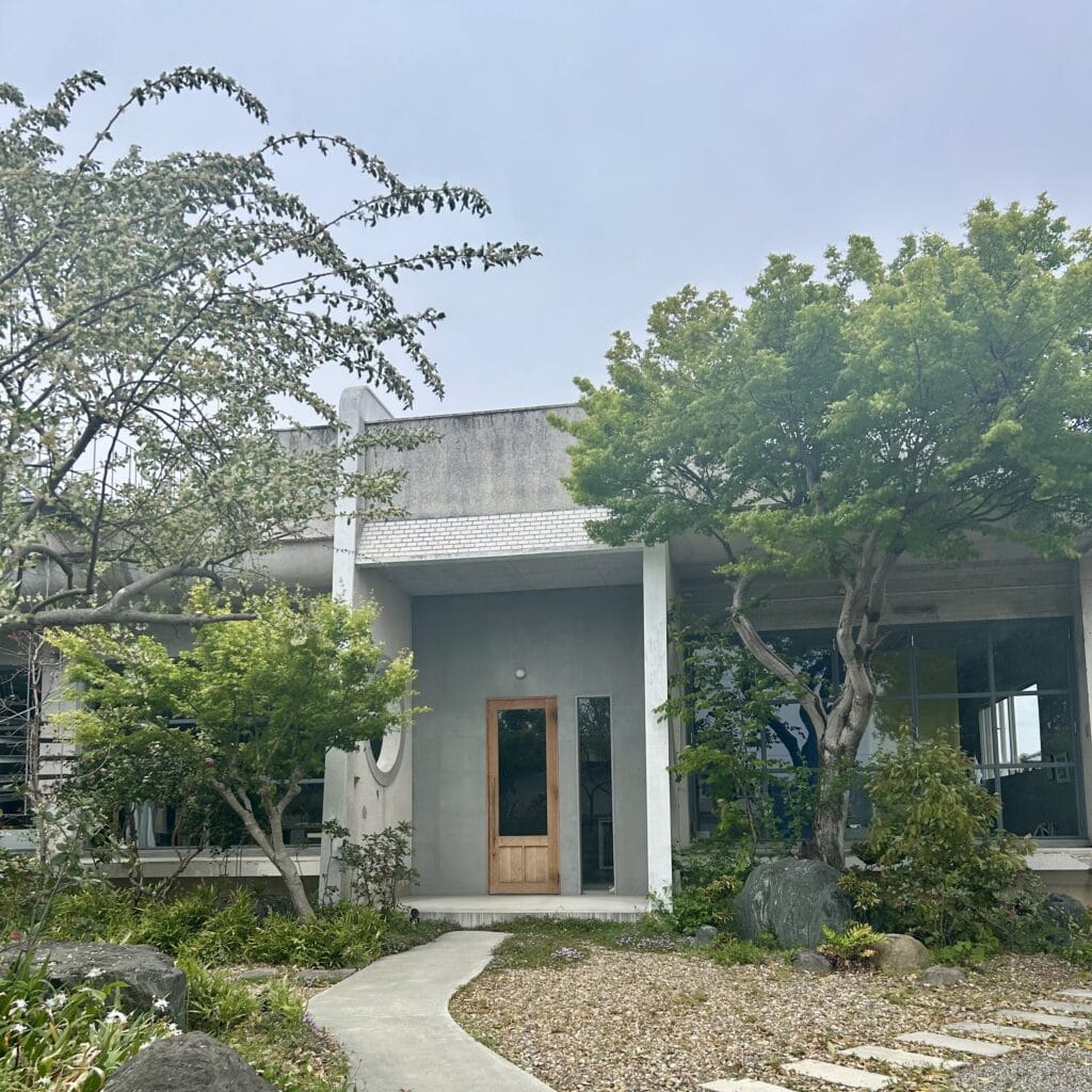 十三月の窓　小野　兵庫