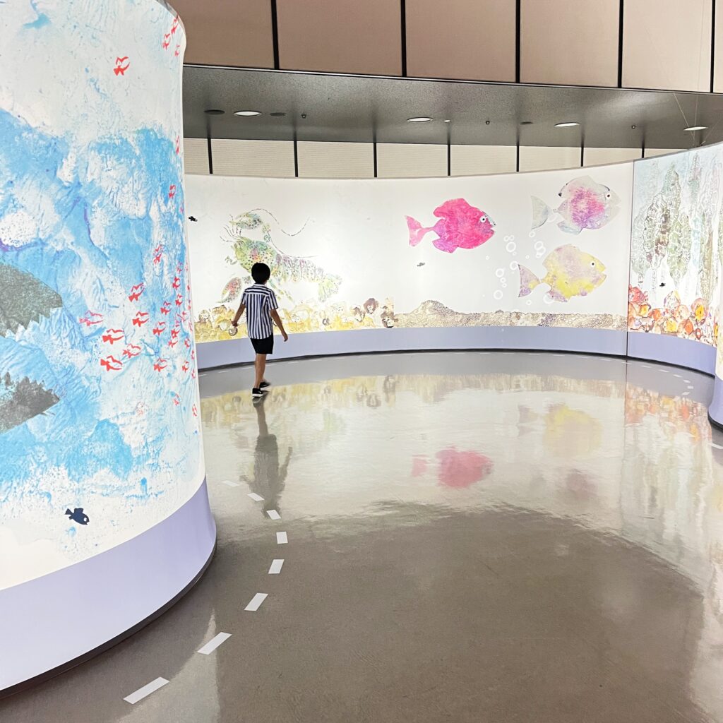 レオ・レオーニの絵本づくり展　フレドリック　スイミー