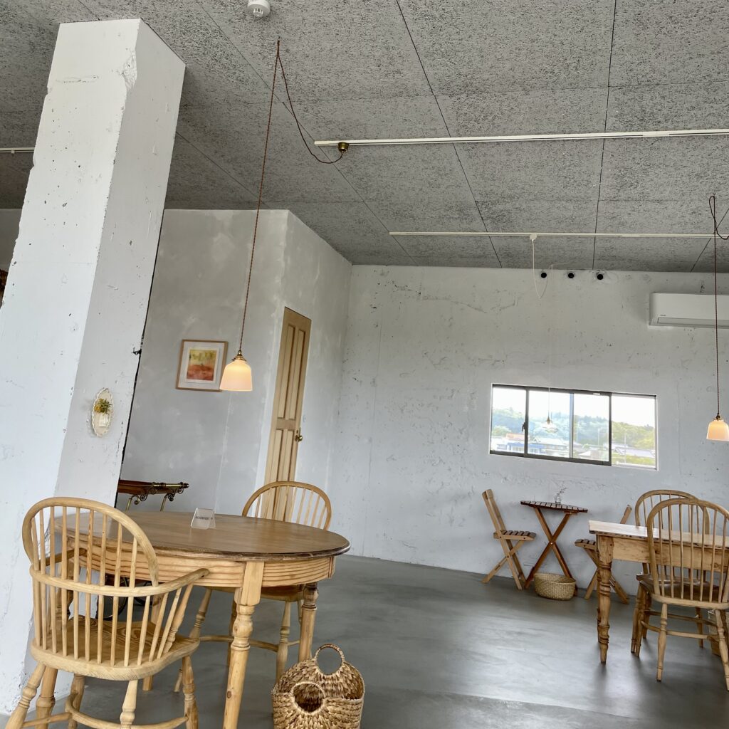 十三月の窓　小野　兵庫