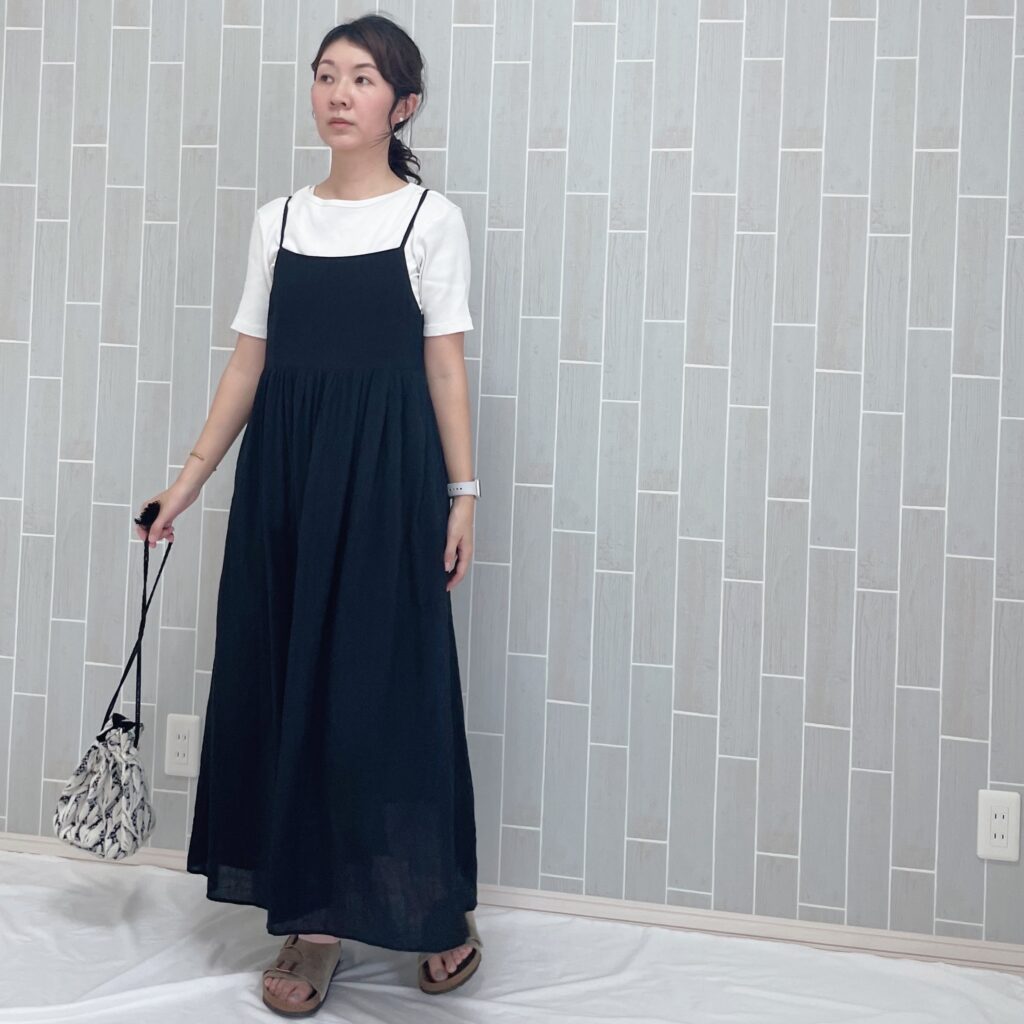 無印良品　婦人　強撚ボイル　キャミソールワンピース　着回しコーデ