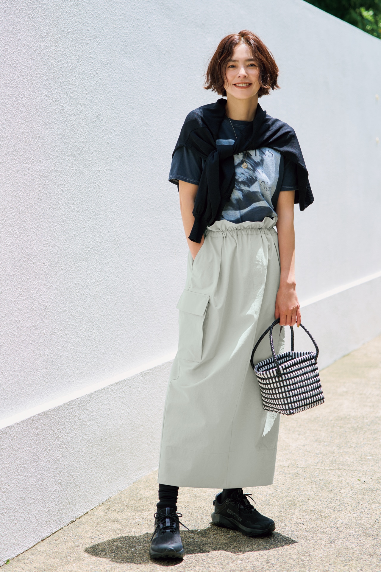 浅見れいなさんの12closet（トゥエルブクローゼット）【洗える】【吸水速乾】【透け防止】透けにくいカーゴスカートのコーデ