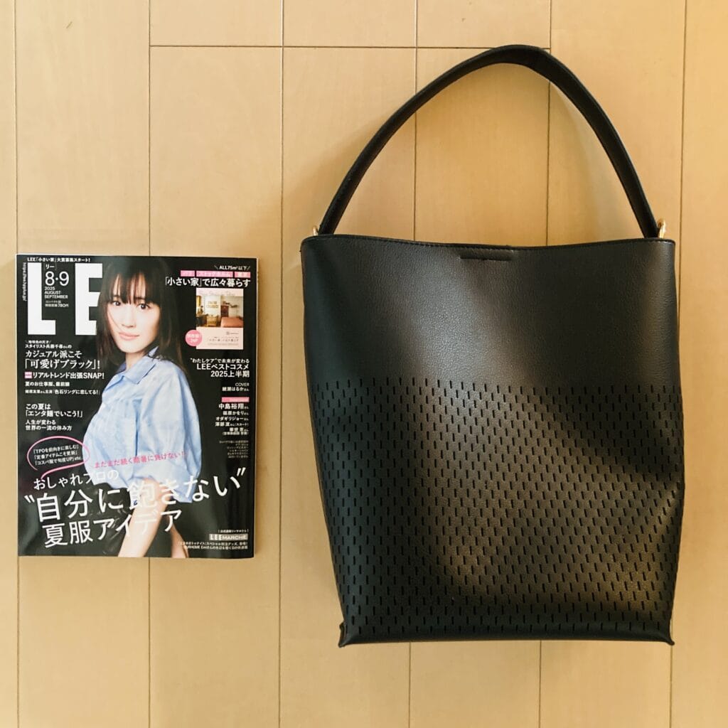 バッグ　ブラック　LEEコンパクト版
