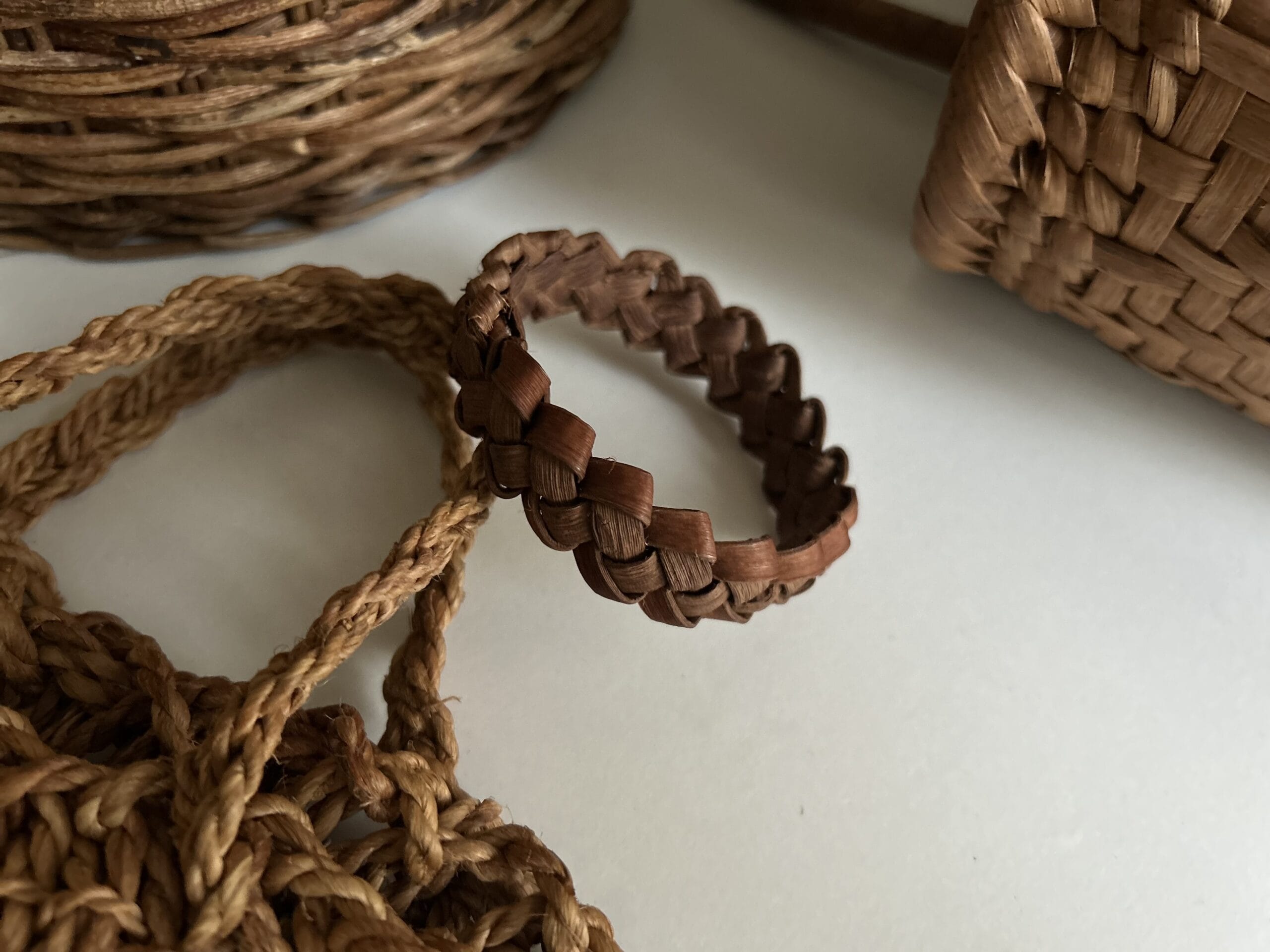 40代女性が選んだ山葡萄とくるみのブレスレット