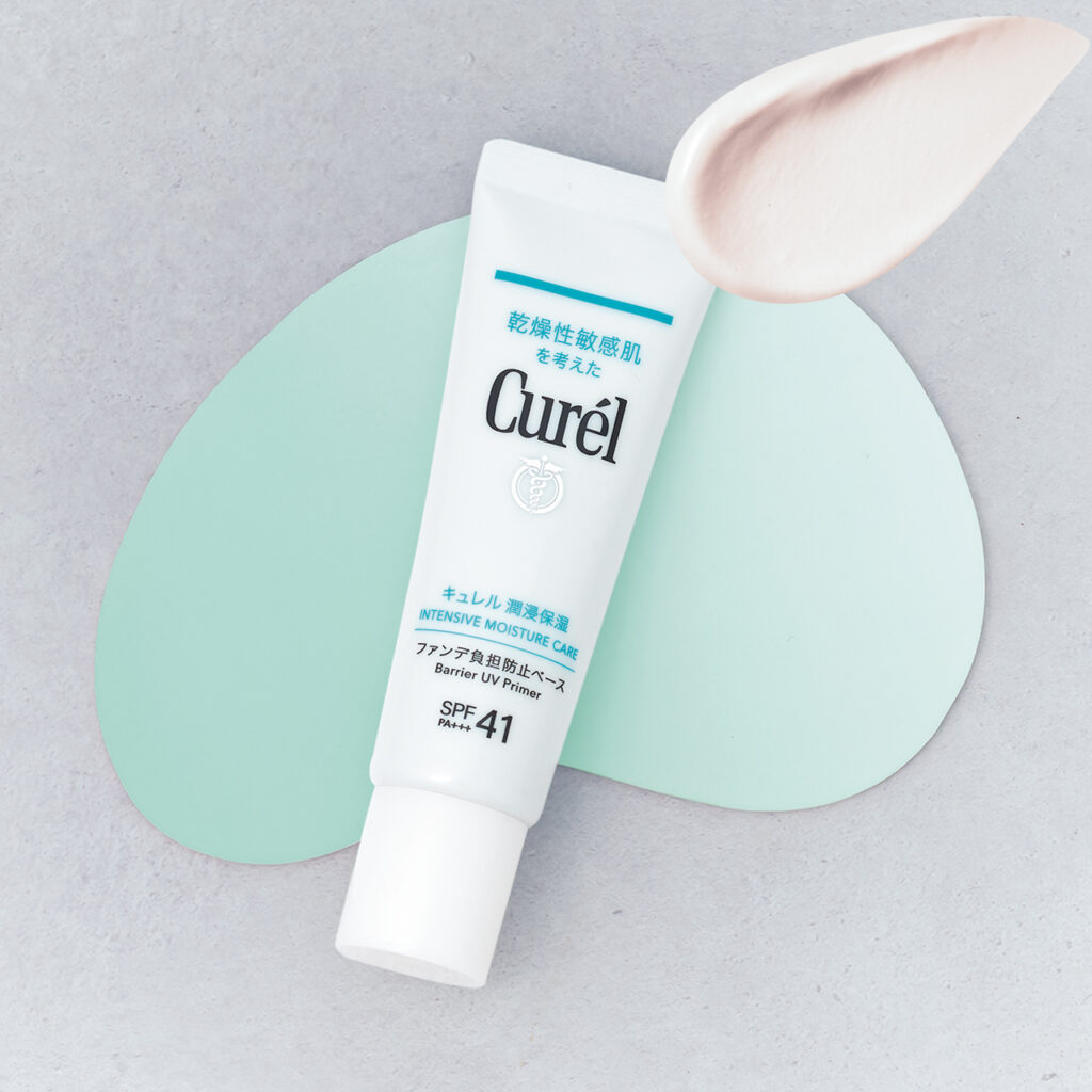 キュレル
潤浸保湿 ファンデ負担防止ベース　 30g￥2750（編集部調べ）