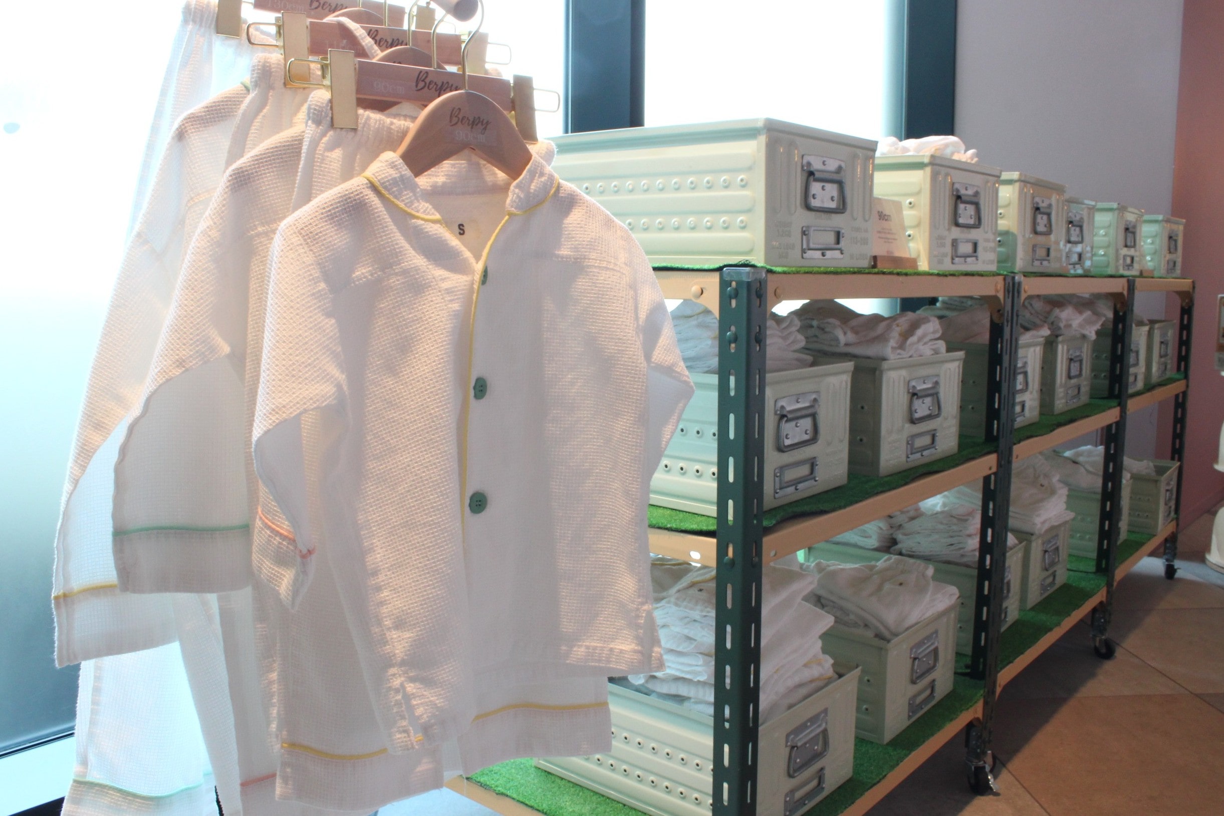 子ども用パジャマコーナー