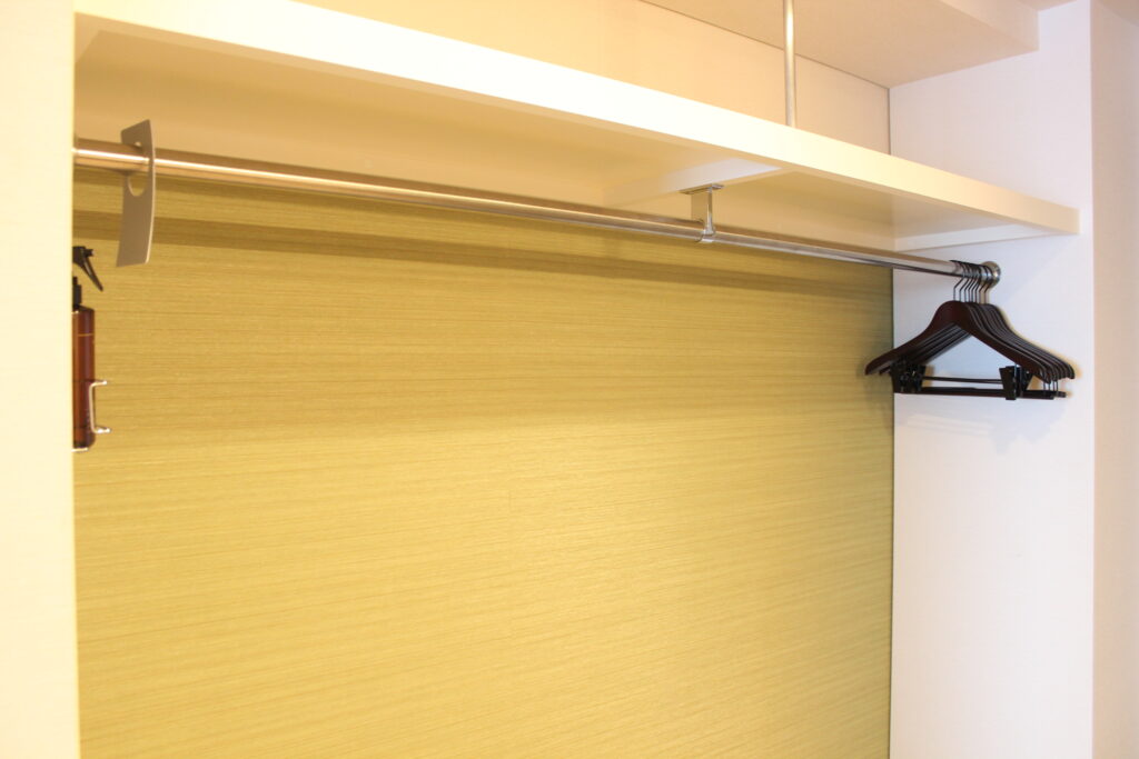 広いハンガーラック