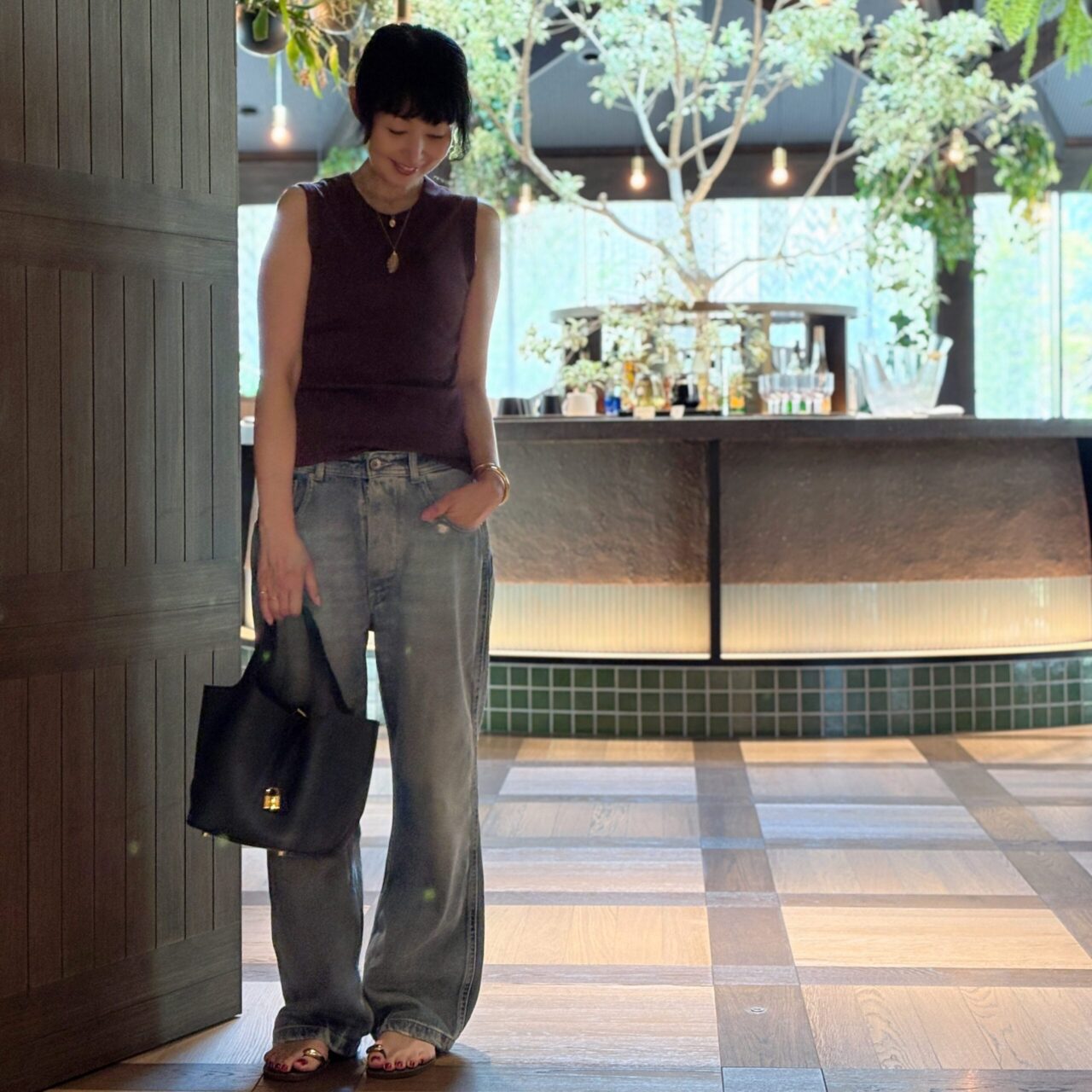 50代旅コーデ　ドゥーズィエム クラス　エルメスピコタン