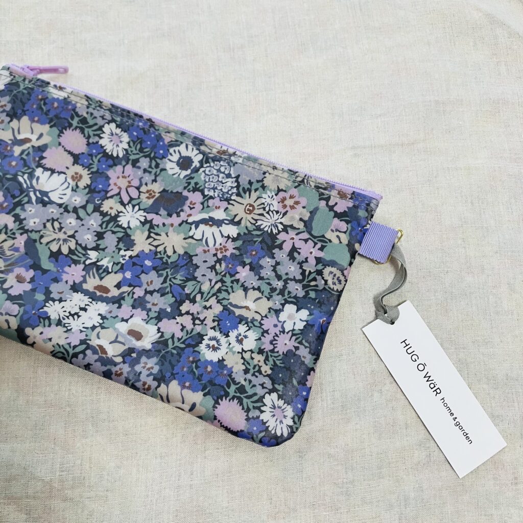 【HUG Ō WäR home & garden】リネンフリルハンドタオルとLIBERTY pt. フラットポーチがお気に入り！