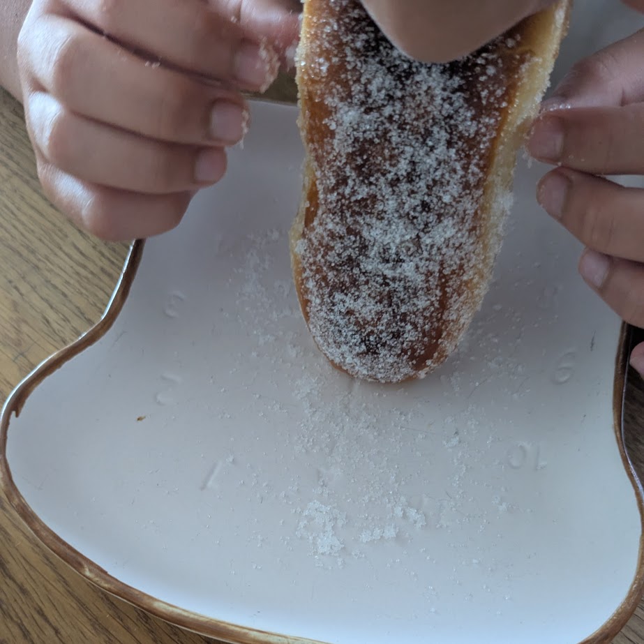 がぶり　揚げパン　揚げたて