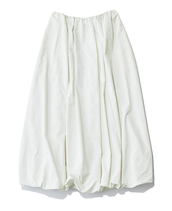 Skirt：Demi-Luxe BEAMS