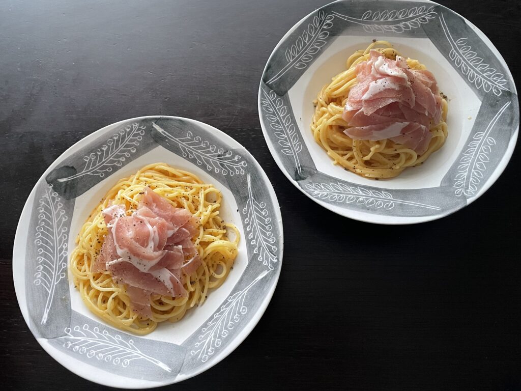 長谷川あかりさんのレシピ「フライパンいらずのカルボナーラ」を40代主婦が作ってみた写真【その3】