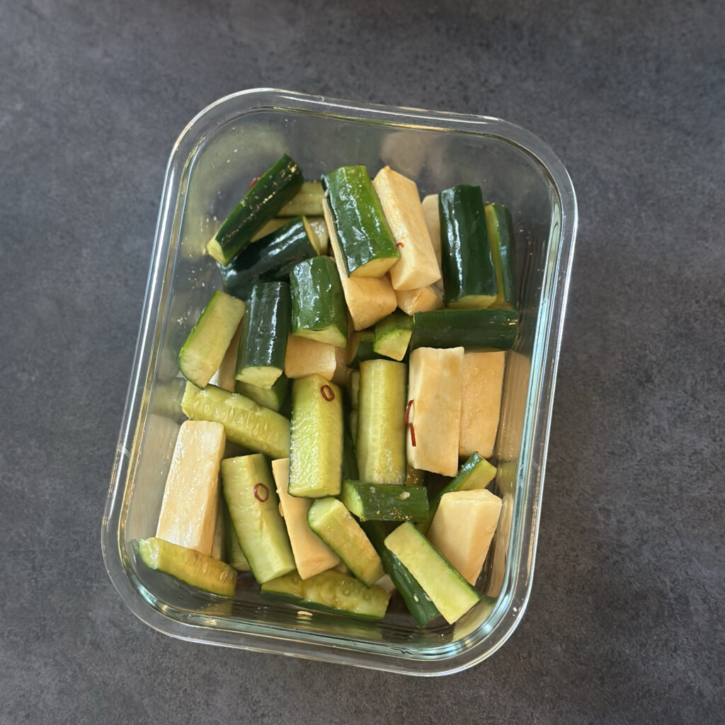 【しらいしのりこさんレシピ】長いもときゅうりの中華漬け