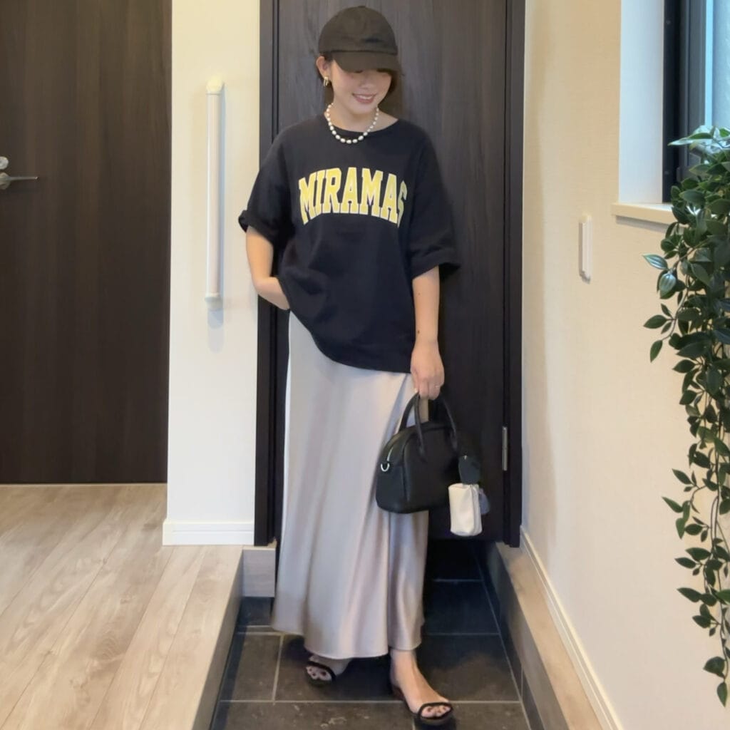 【8月上旬】30代ママの夏コーデ3days | ロゴTシャツとスカートコーデ