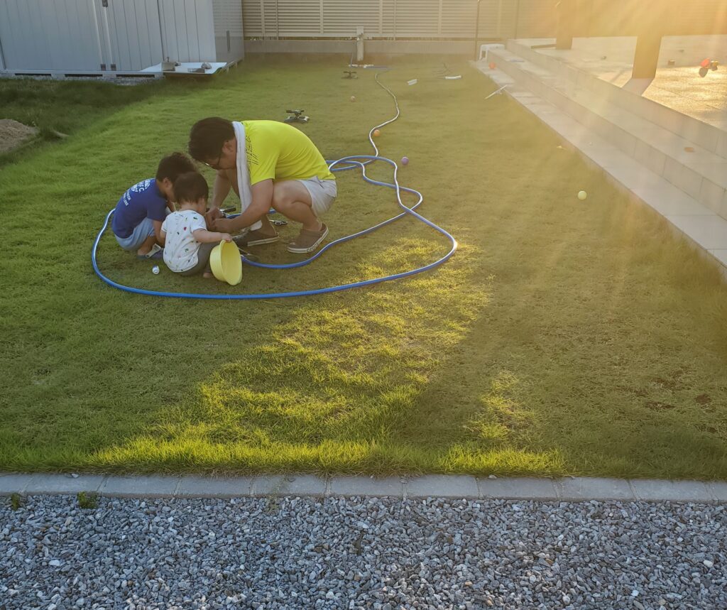 簡易スプリンクラー、芝生の水やり