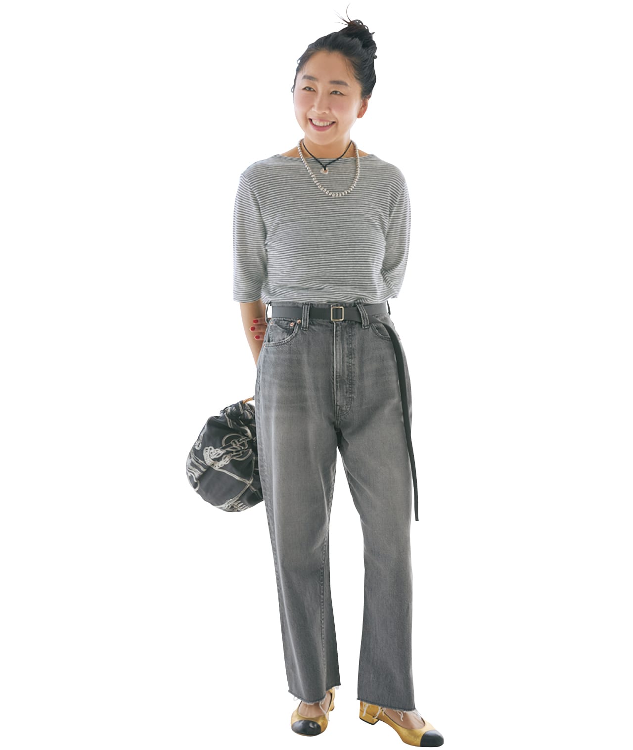 福田麻琴さんのLEE限定 12closet（トゥエルブクローゼット）【洗える】【福田麻琴さんコラボ】リネン五分袖TシャツとLEE限定 RED CARD TOKYO（レッドカード トーキョー）【洗える】【福田麻琴さんコラボ】Crepe Denimのコーデ