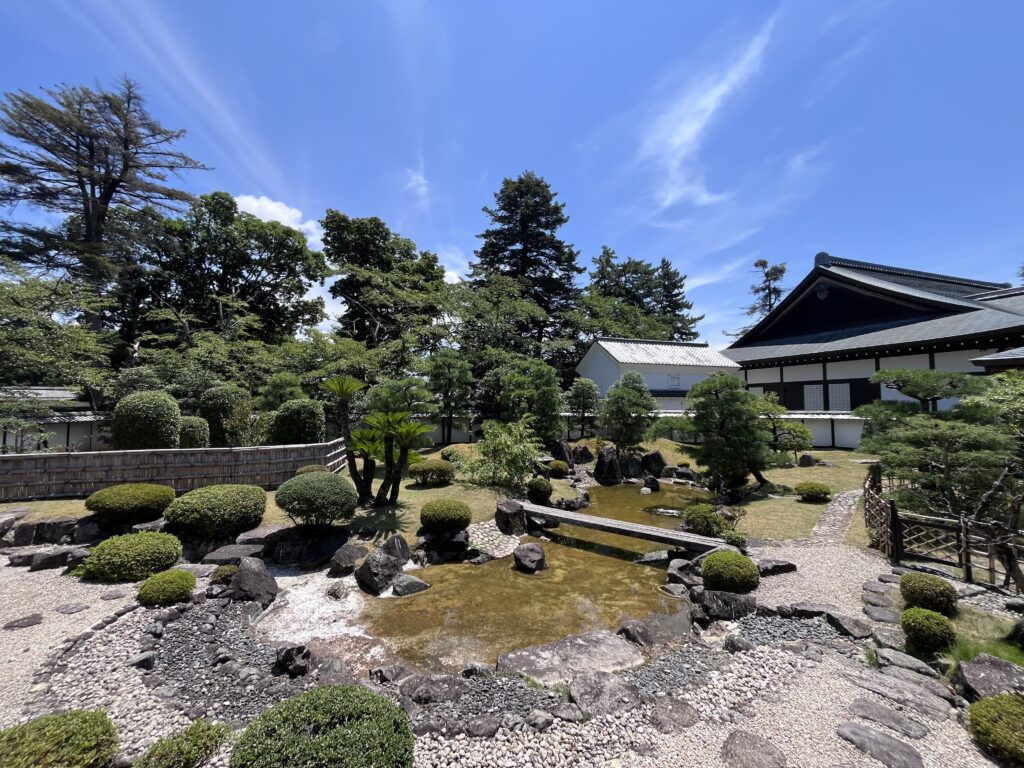 彦根城博物館　庭園