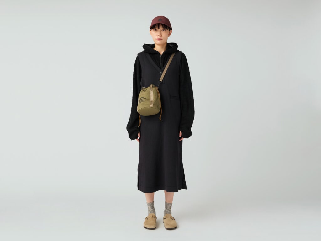 「Quilted Ripstop Pouch」モデル使用イメージ