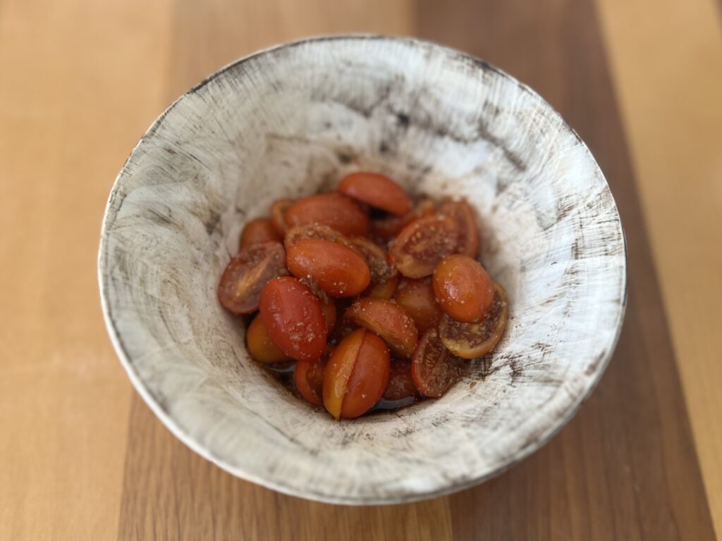 コウケンテツさんの人気レシピ「サケチーズチヂミ」と「ミニトマトのナムル」で夏休みごはん TB icoco