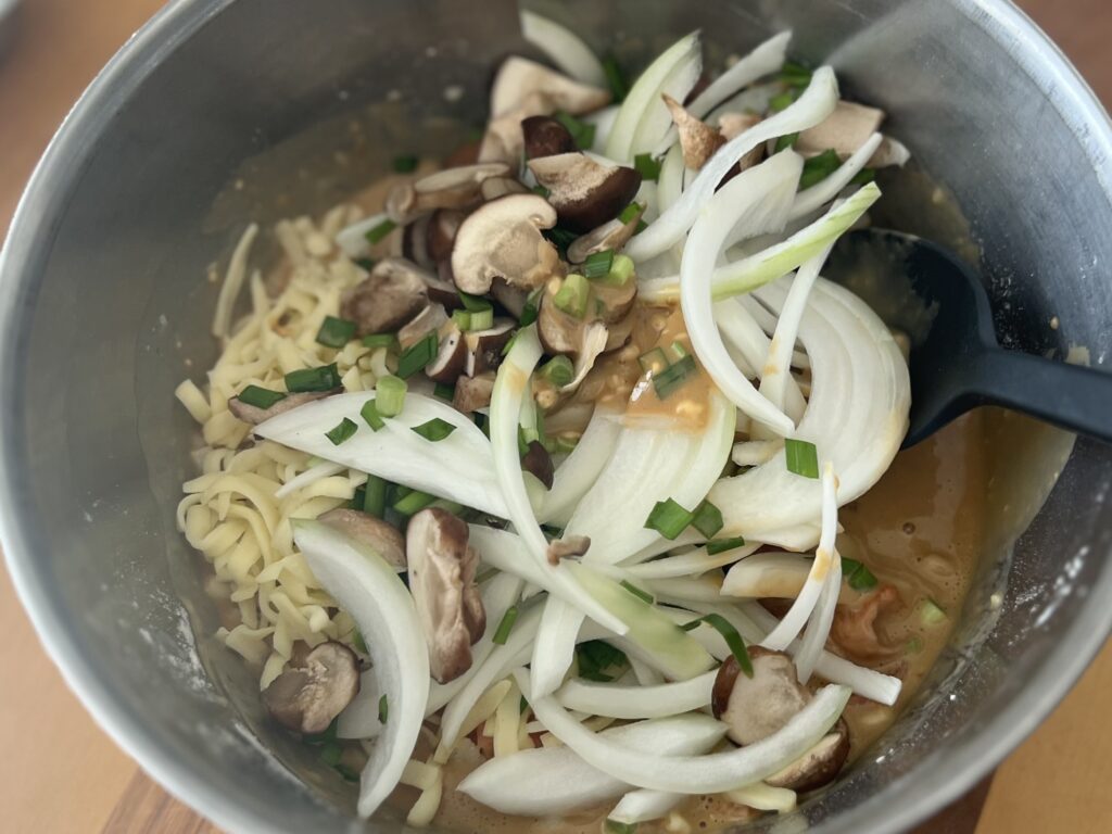 コウケンテツさんの人気レシピ「サケチーズチヂミ」と「ミニトマトのナムル」で夏休みごはん TB icoco