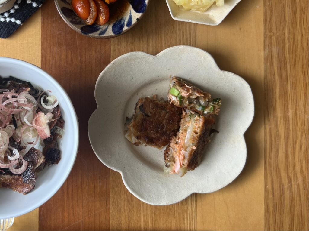 コウケンテツさんの人気レシピ「サケチーズチヂミ」と「ミニトマトのナムル」で夏休みごはん TB icoco