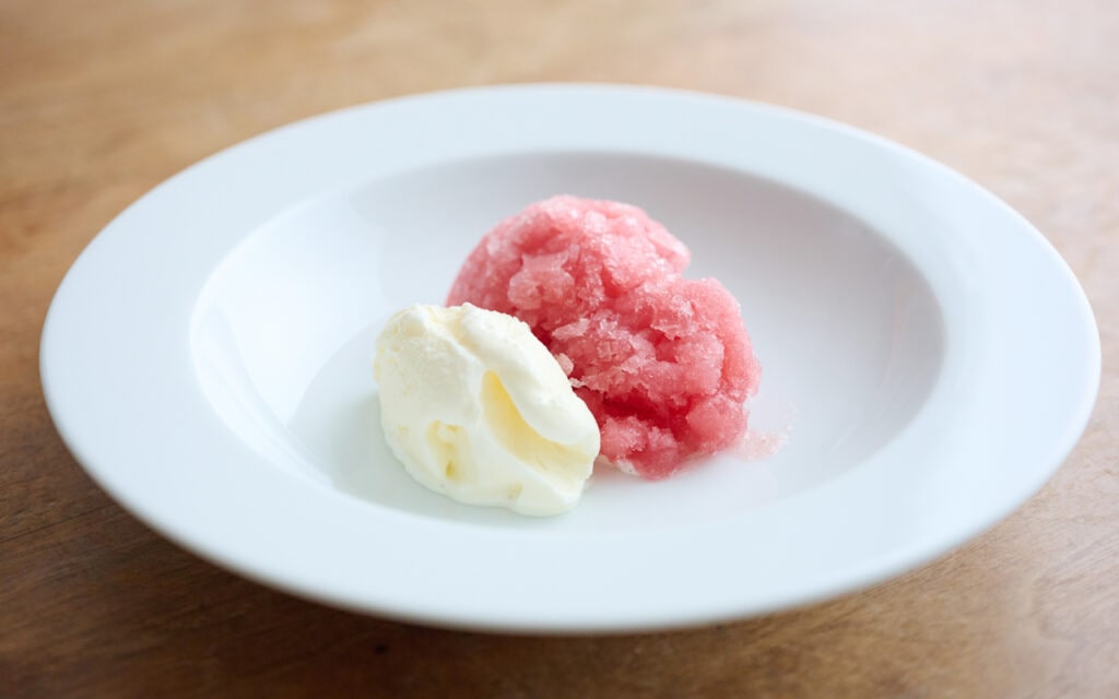 ひんやり！大人のデザート「スイカのグラニテ ミルクアイス添え」レシピ／近藤幸子さんの「おやこおやつ」