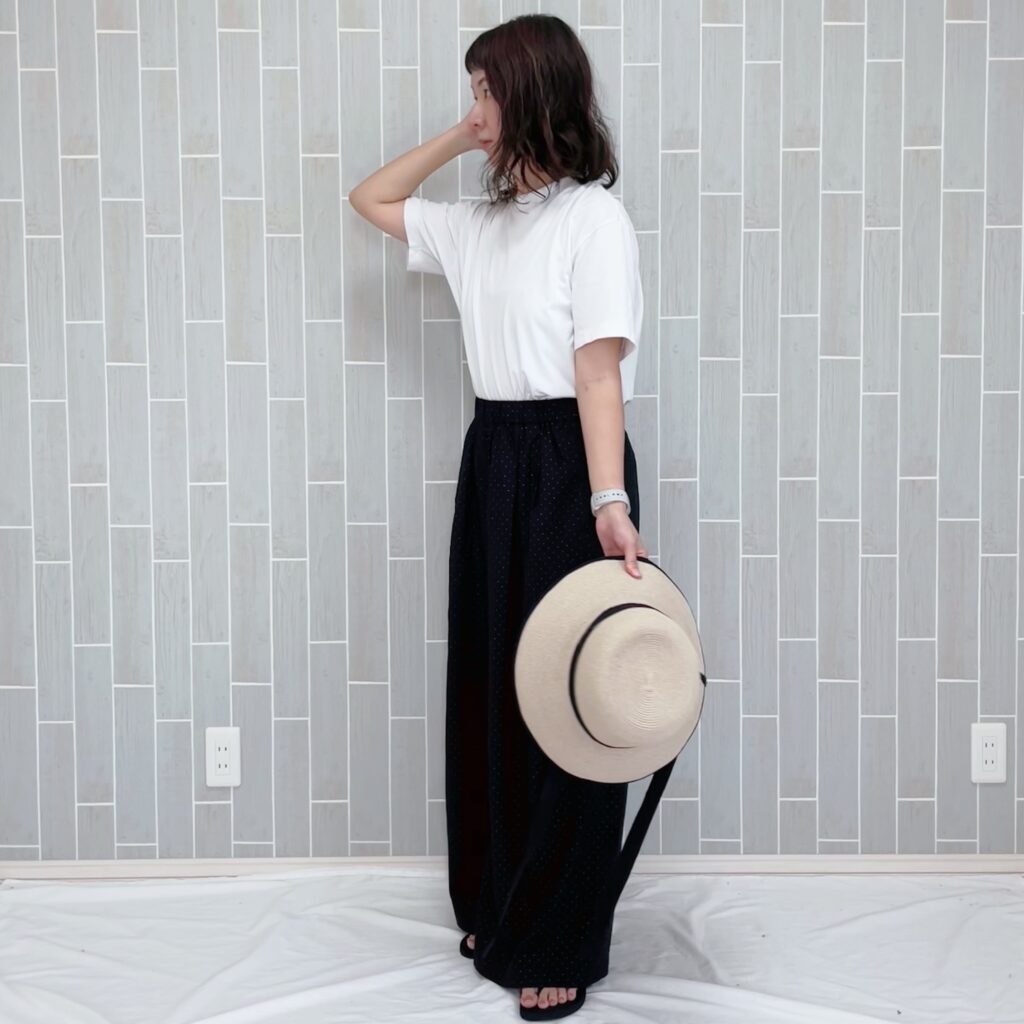 無印良品　イージーワイドパンツ