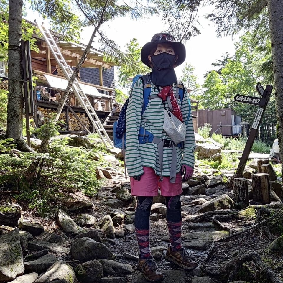 登山　ファッション　アラフォー　40代　golite bring wildthings cw-x　モントレイル