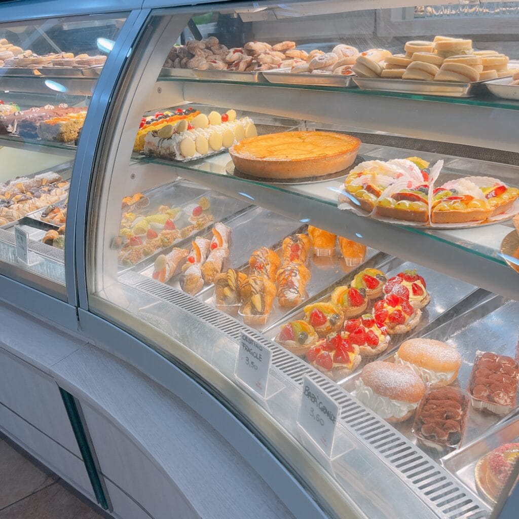 イタリア　シチリア　ケーキ