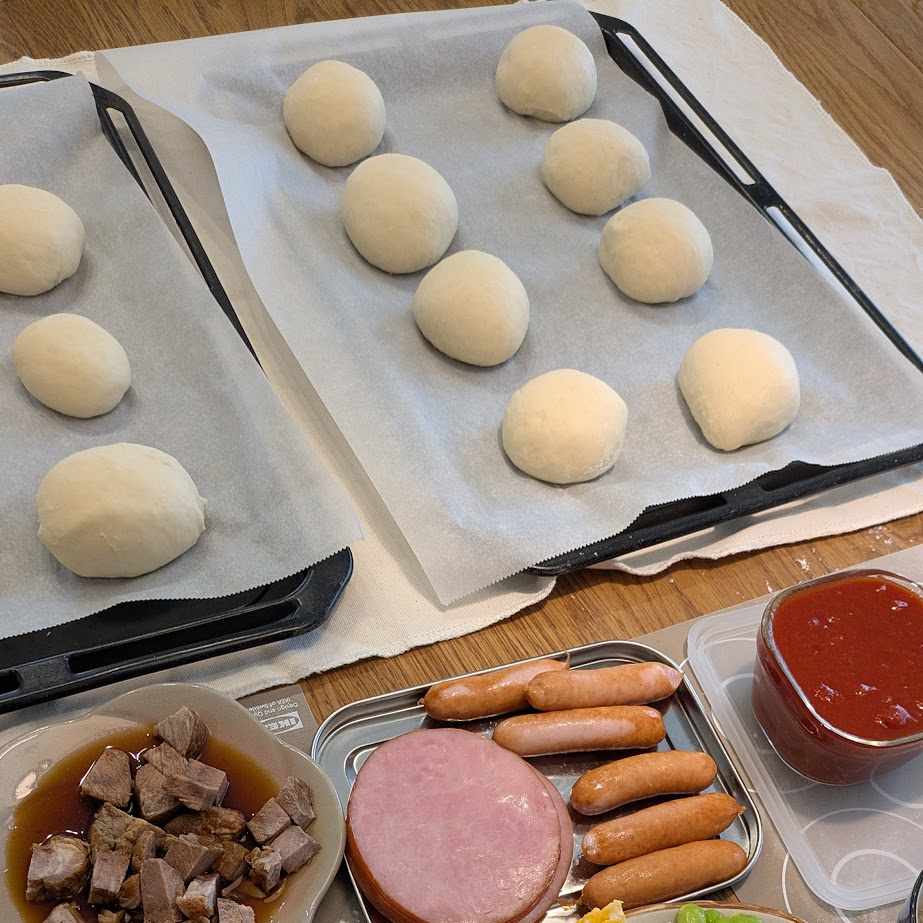おうち時間　パン作り　ピザパン