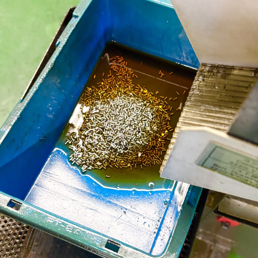 眼鏡市場工場見学