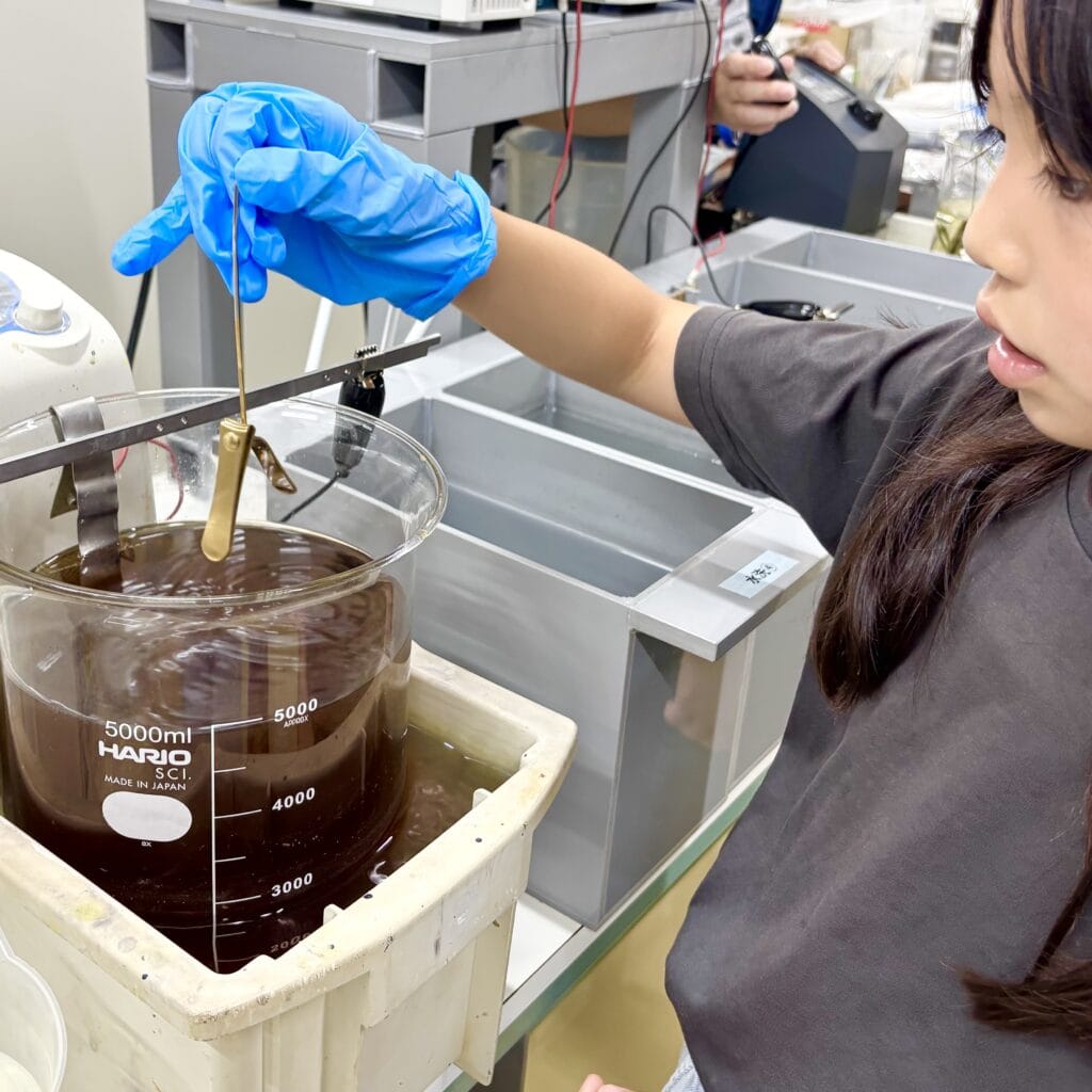 眼鏡市場工場見学