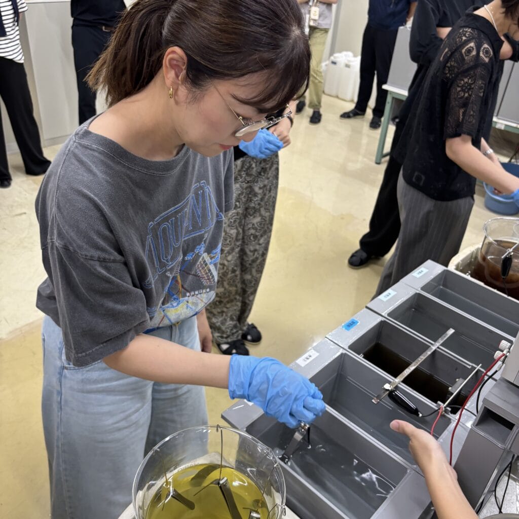 眼鏡市場　LEE100人隊