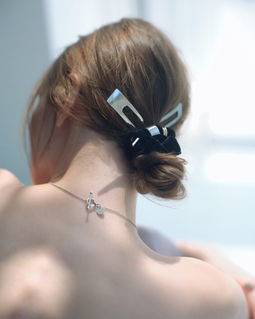 NOBLE×河嶋希さんコラボヘアアクセサリー　ヘアスティック×シュシュ セット