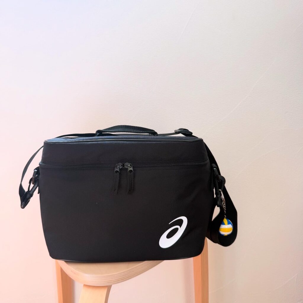 アディダス クーラーボックス