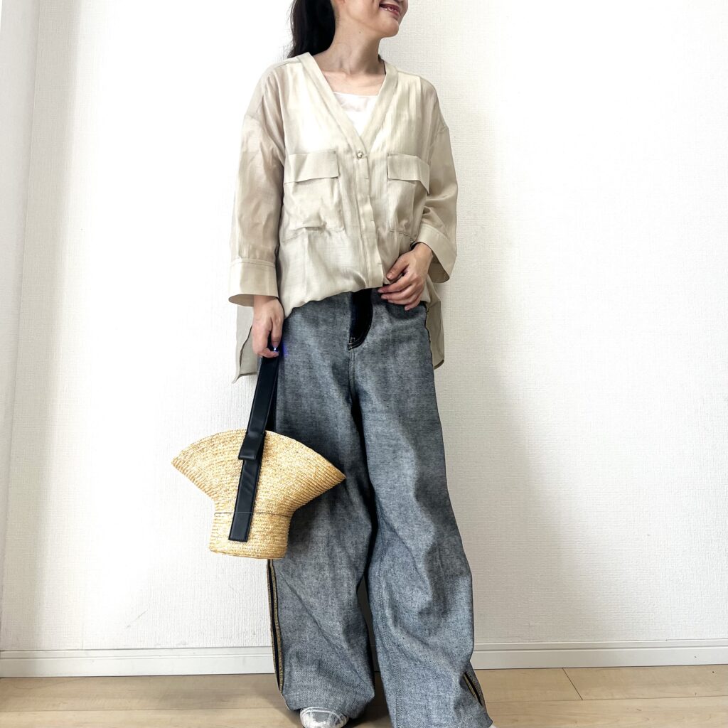 シアーシャツ　コーディネート　ファッション