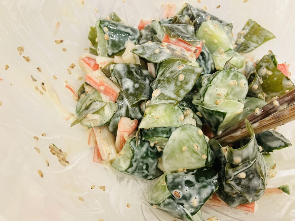 きゅうりサラダ
マヨネーズ
白いりごま