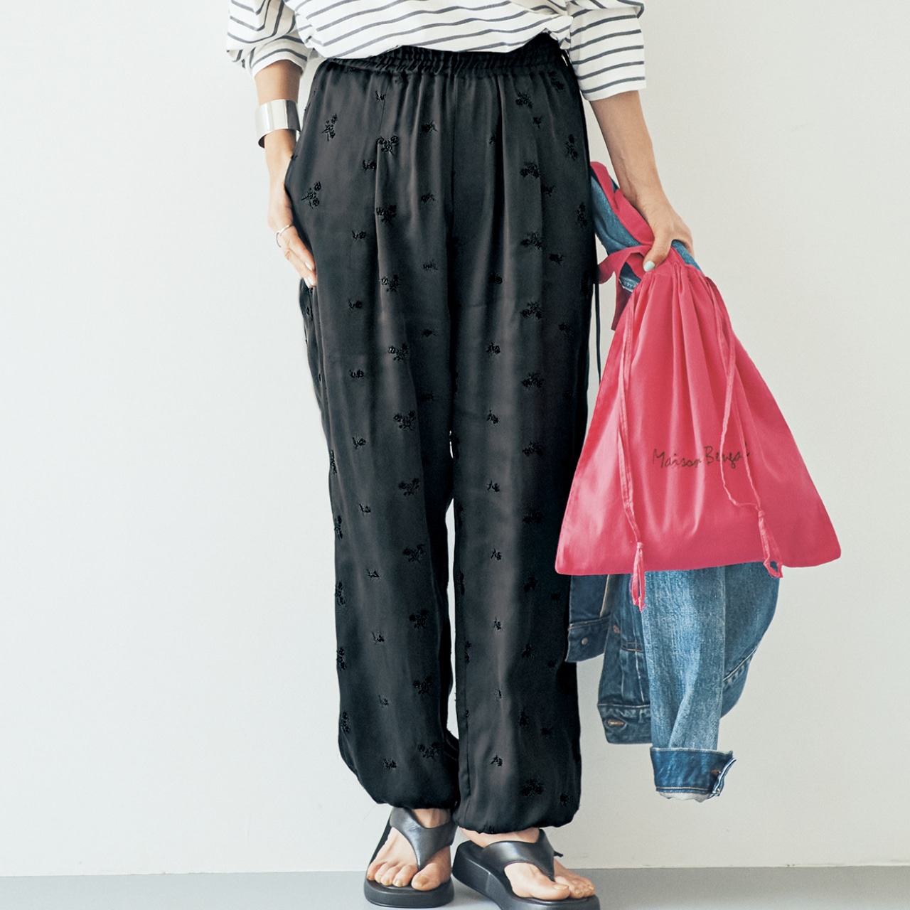 TICCA（ティッカ）【洗える】フラワーエンブロイダリーパンツ