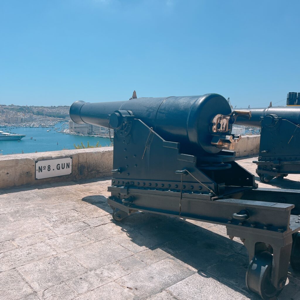 マルタ　大砲