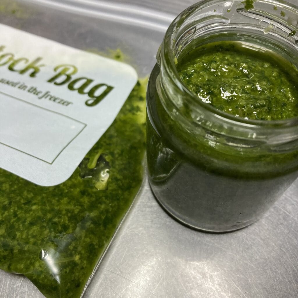 LEE100人隊が作った、ジェノベーゼ出来上がり