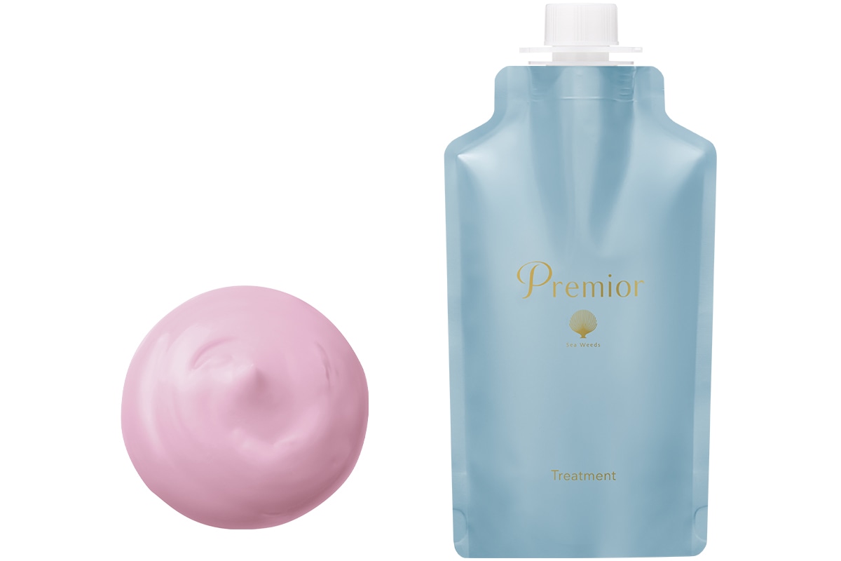 ラサーナ プレミオールトリートメント 詰め替え用375g（約2ヵ月分） ￥3,850（税込）／ヤマサキ