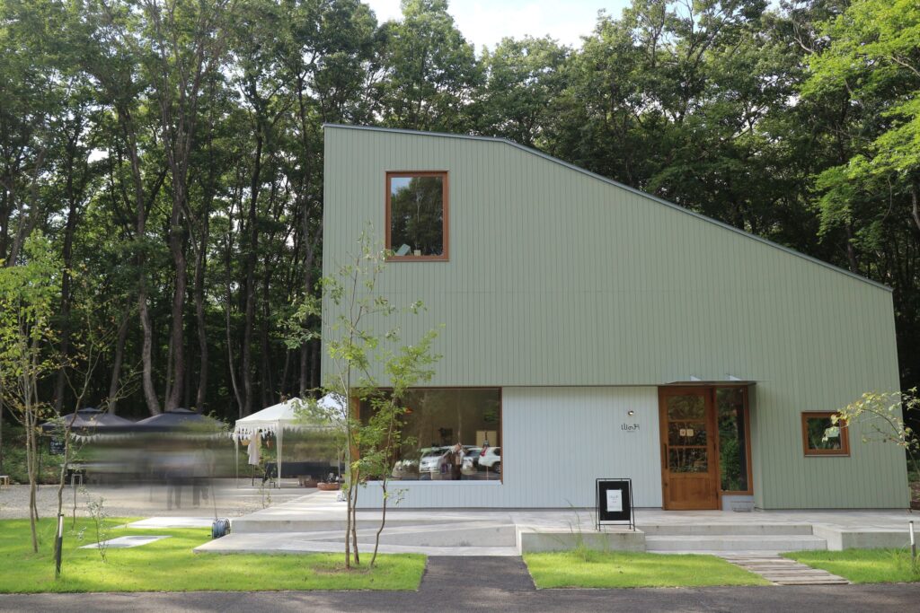 LUNETTES　山の方