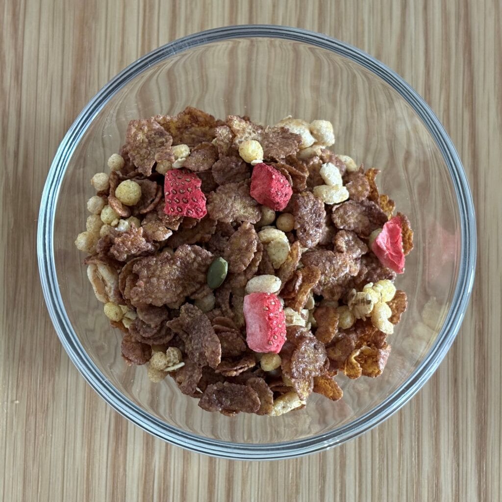 ケロッグ　素材まるごとグラノラ　糖質オフ