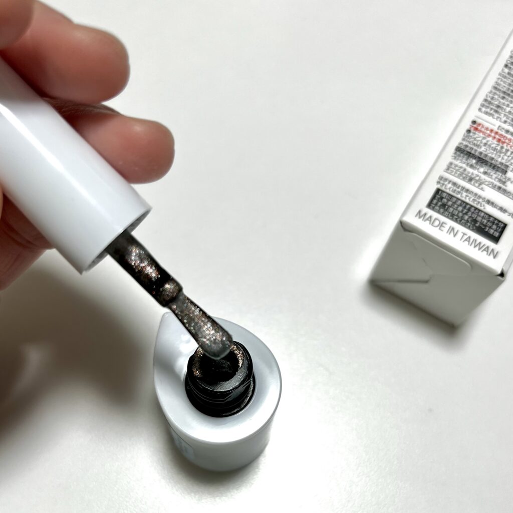 ネイルポリッシュ　ジェル