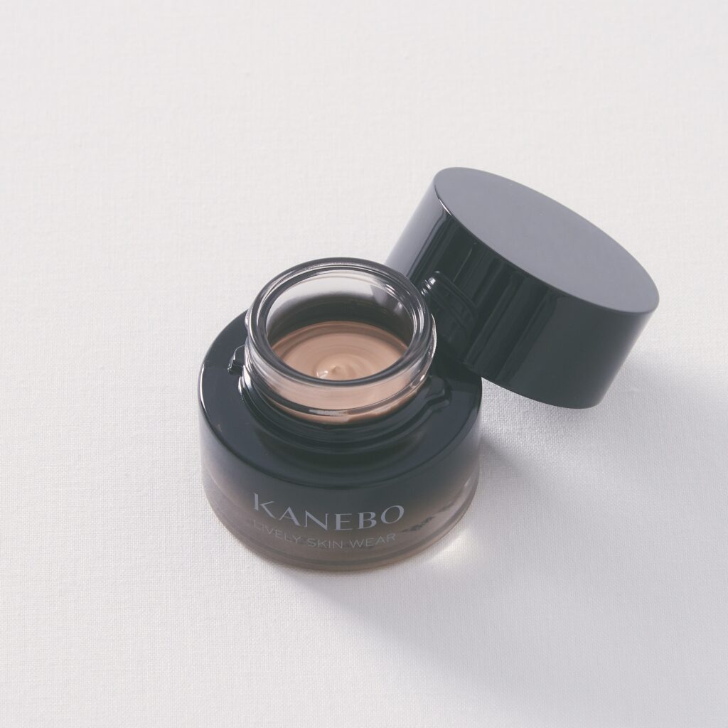 KANEBO／ライブリースキン　ウェアⅡ